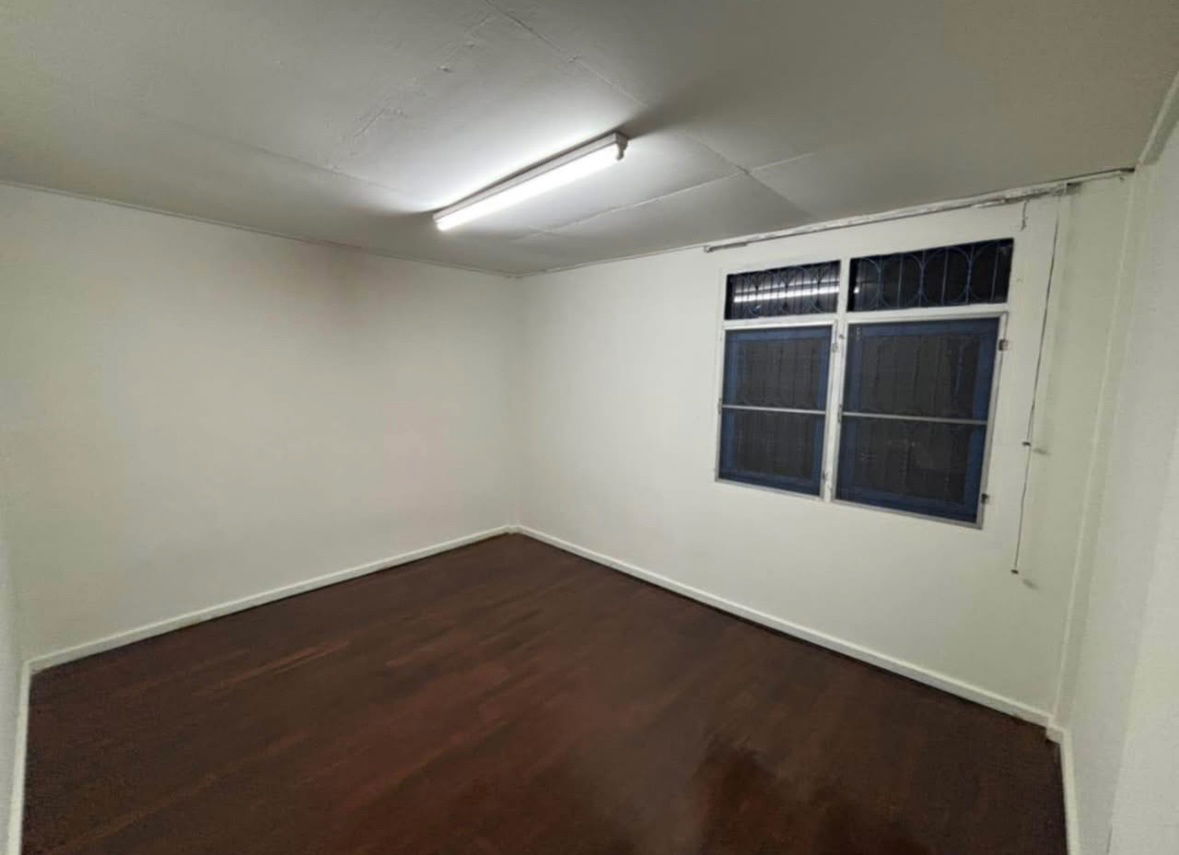 picture For rent, for rent, townhouse, Huai Khwang, Ratchada 18, cheap price, interested, Line: @951qfbfi - 1/10