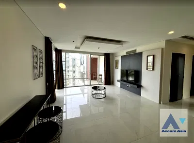 Condos for sale : 🔼🔽 AccomA 📩 Newly Renovated Bright & Modern Condo for rent on 21 floor of Fullerton Sukhumvit Main Street walk 5 mins to Thonglor Ekkamai BTS