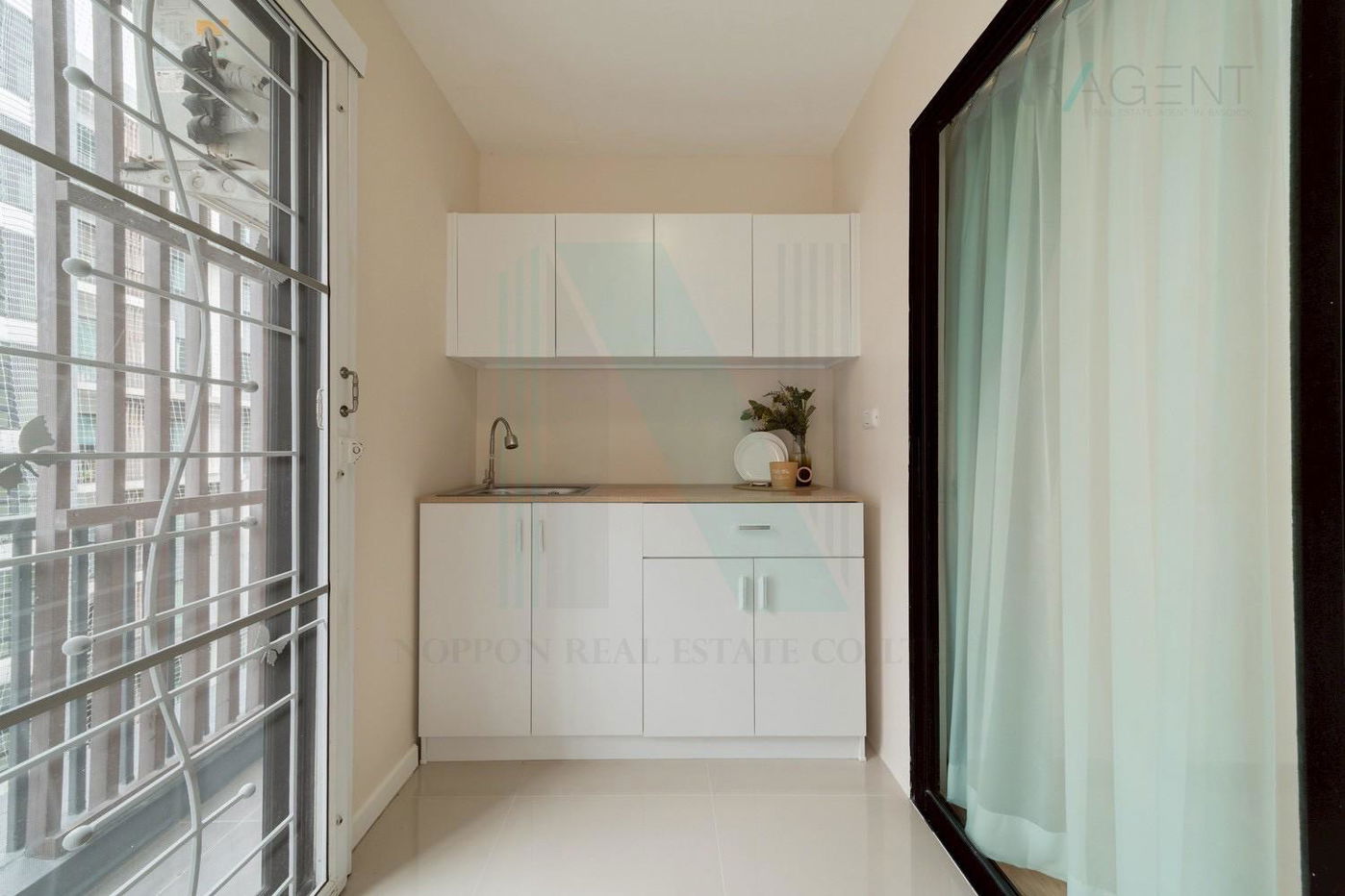 picture For Sell Condo ICONDO SUKHAPIBAN 2 Building A, Floor 5,1 bed room, Room size 31 sqm - 6/8