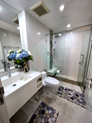 คอนโด MRT สามย่าน : 📌 ขายคอนโด โคเรสซิโอ สาทร-พิพัฒน์ อาคาร 1 ชั้น 4 1 ห้องนอน ขนาด 41 ตรม ใกล้ โรงเรียนกรุงเทพคริสเตียนวิทยาลัย