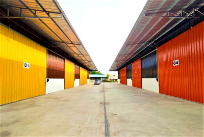 เช่าโรงงาน ถนนลำลูกกา : 🏭 โกดัง/คลังสินค้าให้เช่า ใกล้ถนนใหญ่ — ลำลูกกา 