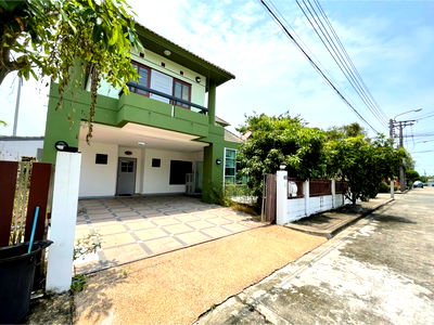 บ้านเดี่ยว บิ๊กซี ฟู้ดเพลส สายไหม 47 : บ้านเดี่ยว แปลงมุม   4.xx ล้าน (81 ตรว.)  **เนเบอร์โฮม วัชรพล (ธารารมณ์)** สุขาภิบาล 5 