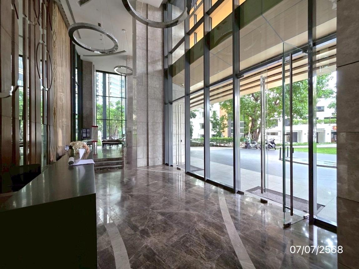 รูป คอนโดมิเนียม 2 ห้องนอน, 55.55 ตารางวา คอนโดมิเนียม สำหรับขาย เดอะ ลุมพินี 24 คลองตัน เขตคลองเตย กรุงเทพมหานคร - รูปที่ 8/14