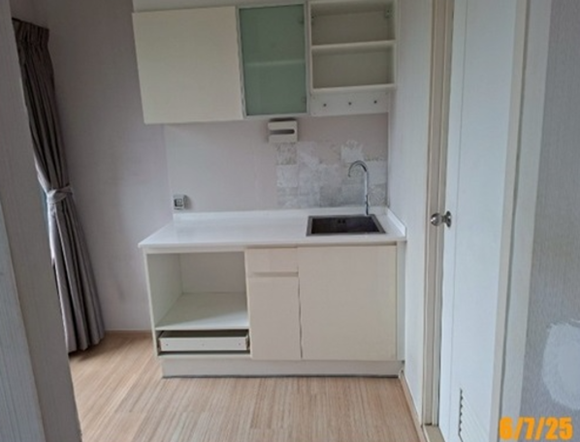picture CONDO Studio, 24.7 Square Wah for sale at CONDO for sale Bang Kae Nua Bang Khae Bangkok - 12/20