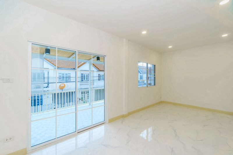 picture S777 [For Sale] Townhouse, Buathong Village 4 💰 Only 1.79 million baht (Free transfer fee!) - 7/17