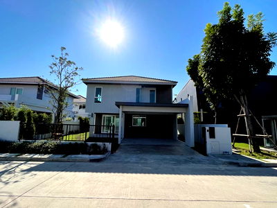 บ้านเดี่ยว เขตคลองสามวา : ขายบ้านเดี่ยว 2 ชั้น โครงการชัยพฤกษ์ ทางด่วนรามอินทรา-จตุโชติ 70 ตรว. พร้อมสวนรอบบ้าน ใกล้ทางด่วน จตุโชติ 