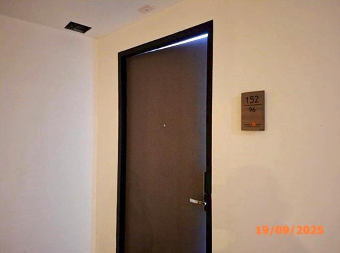 picture CONDO 1 ห้องนอน, 45.01 Square Wah for sale at CONDO for sale Bang O Bang Phlat Bangkok - 18/24