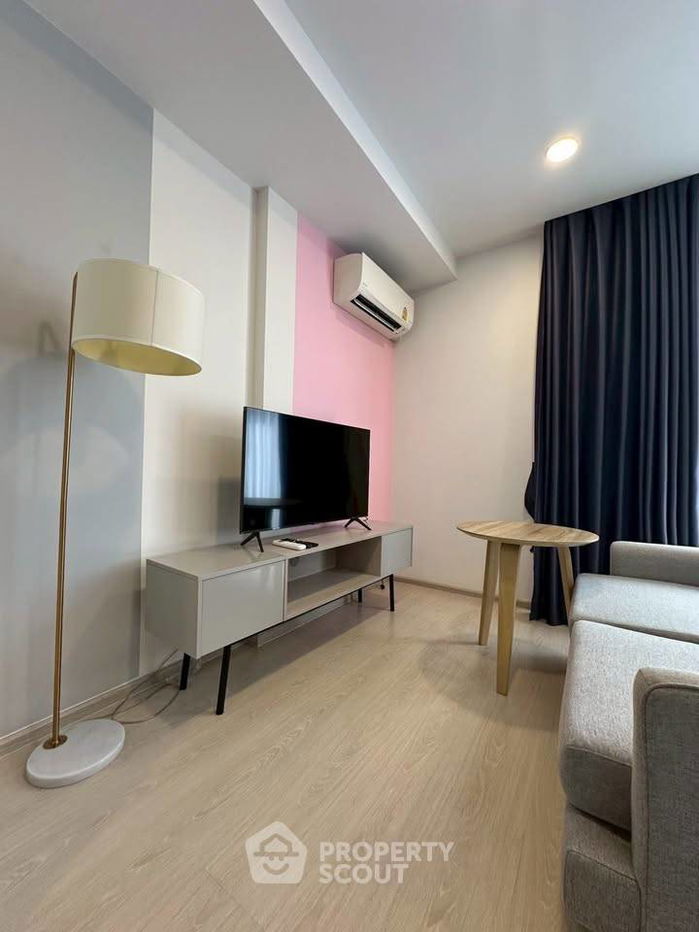 picture Studio Condo at Noble Ambience Sukhumvit 42 near BTS Ekkamai (ID 2383130) - 7/12