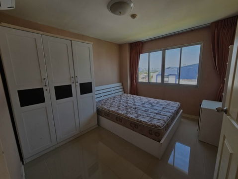 ให้เช่า ลุมพินี บดินทรเดชา รามคำแหง อาคารC ชั้น7 อยู่สบาย ใหญ่พิเศษ 35ตรม ทิศตะวันออก วิวสระ สะดวกออกทาวน์อินทาวน์ 9000บ/ด