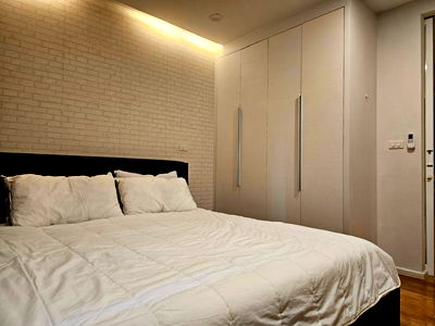 Condos for rent : Spacious 1-Bedroom in the Heart of Sukhumvit | 15 Sukhumvit Residence near BTS Asok–Nana, 30,000 THB/Month