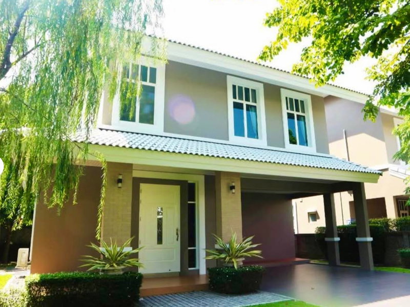 บ้านเดี่ยวให้เช่า : ให้เช่าบ้านเดี่ยว 2 ชั้นหลังมุม หมู่บ้าน Milton Residence รามอินทรา | บ้านใหม่ เฟอร์นิเจอร์ครบ พร้อมเข้าอยู่ | ใกล้รถไฟฟ้าสายสีชมพู