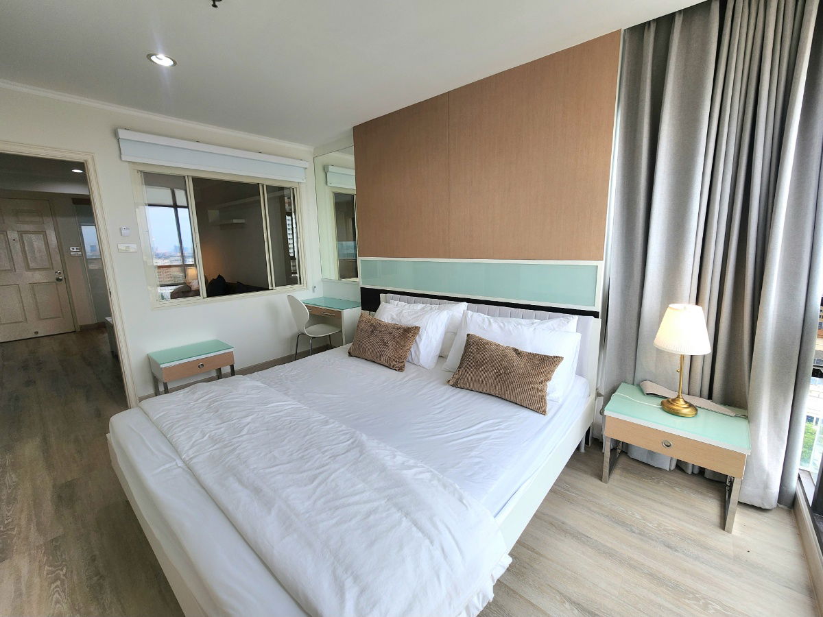 รูป ต่อรองราคาได้**ห้องว่างพร้อมอยู่**ให้เช่าคอนโด รีโนเวทใหม่ ปลี่ยนพื้นใหม่อย่างดี ทาสีใหม่ ห้องน้ำลงกระเบื้องใหม่ลุมพินี เพลส ปิ่นเกล้า 1 ห้องใหญ่มากๆ - รูปที่ 36/62