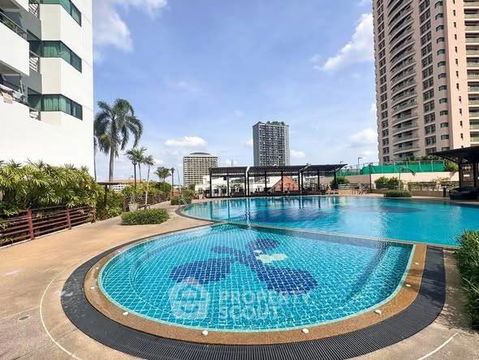 1-BR Condo at Sathorn Gardens near MRT Si Lom (ID 2400924)