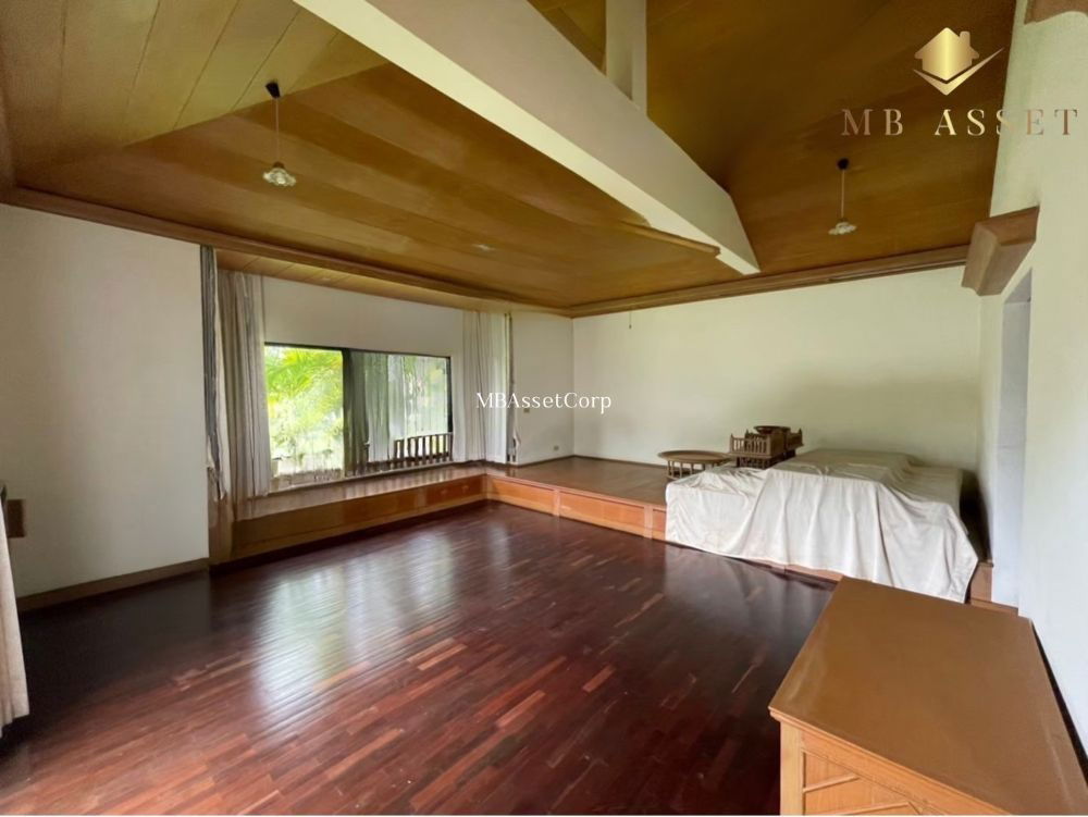 รูป ขายบ้านเดี่ยว 2 ชั้น หมู่บ้านปัญญารีสอร์ท สไตล์ contemporary ริมถนนสุขุมวิท ใกล้ตลาดหนองมน บางพระ มอเตอร์เวย์ ชลบุรี - รูปที่ 4/12