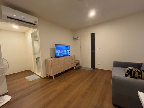 lumpini condotown ekkachai 48 new condo