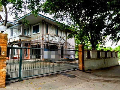 Houses for sale Chonburi : FOR SALE  HOUSE PROPERTY  2270000 BAHT.