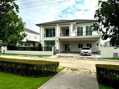 บ้านเดี่ยวให้เช่า : 🏡 ให้เช่า บ้านเดี่ยวหลังใหม่ “ลัดดารมย์ จตุโชติ 15” บ้านมือหนึ่ง! ยังไม่เคยอยู่ พร้อมเฟอร์นิเจอร์ หน้าสวนใหญ่ วิวสวย บรรยากาศดี