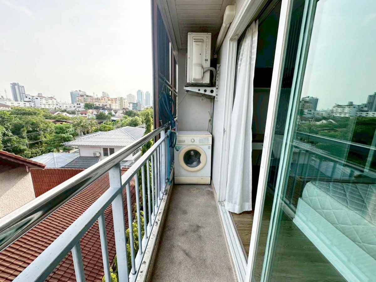 รูป ห้องว่าง❤️ราคาต่อรองได้✅สนใจห้องนี้ทักได้เลยนะคะ❣️❣️❣️ ห้วยขวาง💥กรีเน่ สุทธิสาร🔴🟢🟡 - รูปที่ 5/8