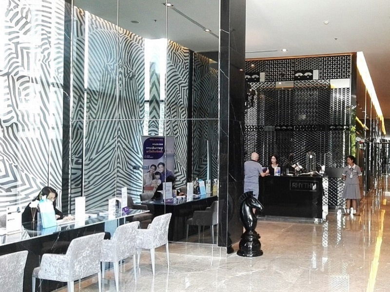 picture BTS Thonglor, luxury great view condo 50 sqm. with bathtub, fully furnished ready to move in. - 13/21