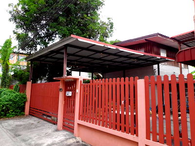 บ้านเดี่ยว ถนนเพชรเกษม : JK2 2880288 : เศรษฐกิจ กรุงเทพฯ