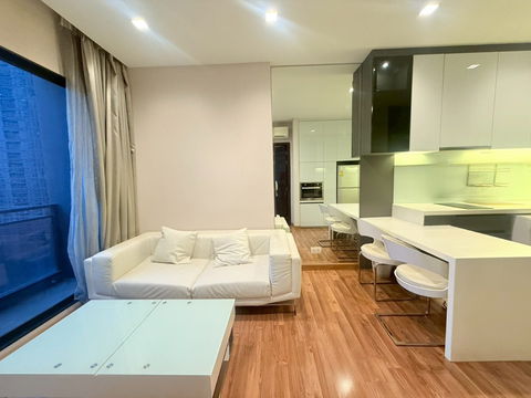 ðŦ Ivy Ampio for Rent East-facing â bright and airy all day ð Fully furnished, move-in ready ðĄ Lovely and kind owner ð