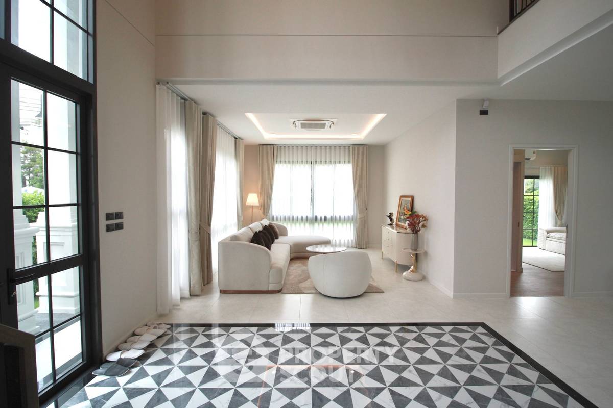 picture 5-BR House at Setthasiri Bangna KM.10 close to Suvarnabhumi Airport (ID 2229035) - 5/46