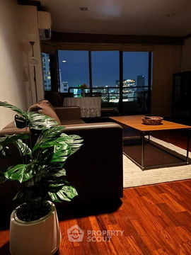 คอนโด 1-ห้องนอน ที่ เลค อเวนิว คอนโดมิเนียม ใกล้ BTS อโศก (ID 2388183)