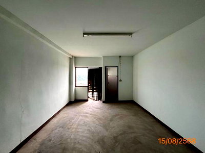 Condos for sale : CONDO 425.25 Sq.m. Bang Plee Samut Prakarn for 2M