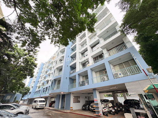 รูป Ratchada Chuanchom Mansion - รูปที่ 1/8