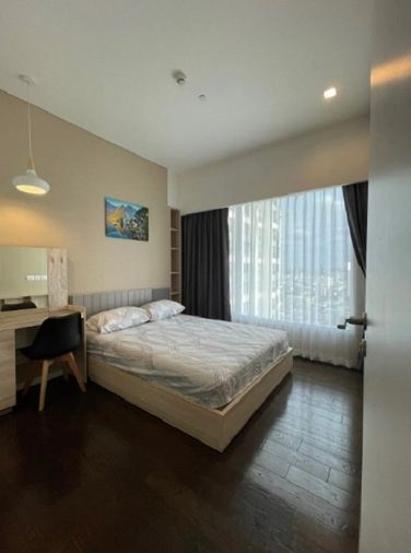 คอนโด The saint residences ห้าแยกลาดพร้าว แบบ 2 ห้องนอน 2ห้องน้ำ 54 ตรม. ชั้น 33 มีเครื่องซักผ้า ของครบ