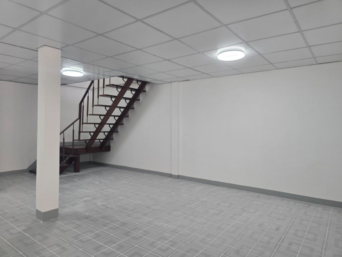 รูป ✨ ให้เช่า ทาวน์เฮ้าส์ 2 ชั้น 3 ห้องนอน ไม่มีเฟอร์ 168 ตร.ม. ซอยประชาราษฎร์บำเพ็ญ 16 ใกล้ MRT ห้วยขวาง - รูปที่ 5/18