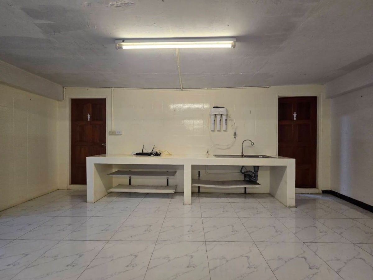 picture WS5388 🏢 Office + warehouse for rent, Soi Lat Phrao 38 (multiple entrances and exits), rent only 66,000 baht/month - 11/11