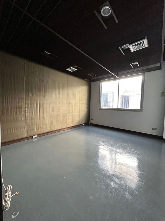 รูป ขายด่วน ทาวน์โฮม 3.5 ชั้น หมู่บ้าน ทาวน์อินทาวน์ ถนนศรีวรา, เนื้อที่ 26.6 ตรว. พื้นที่ใช้สอย 320 ตรม. - รูปที่ 8/12