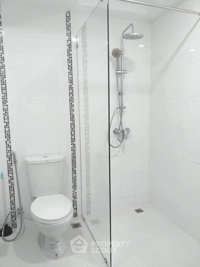 รูป คอนโด 1-ห้องนอน ที่ จอมเทียน คอมเพล็กซ์ ใกล้ หาดจอมเทียน (ID 2407619) - รูปที่ 9/9