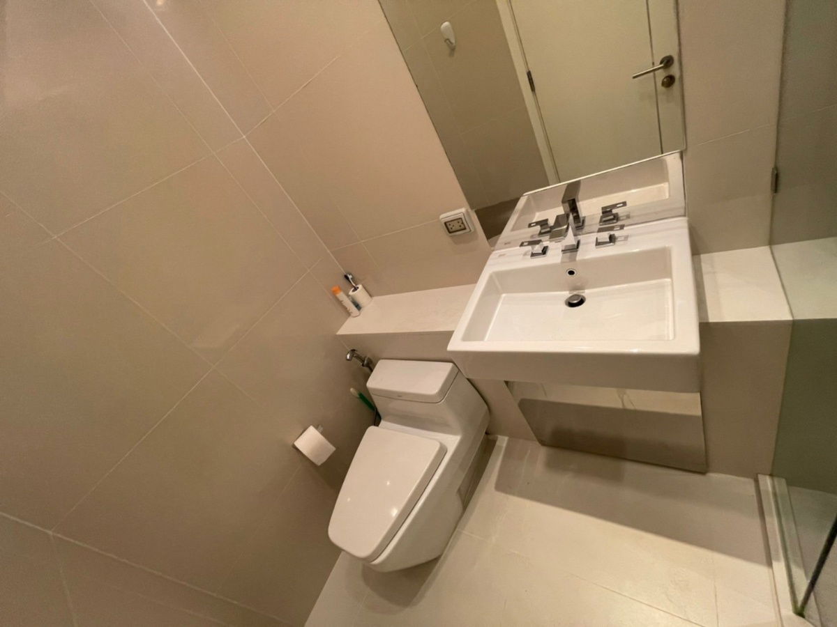 picture [FOR RENT AVAILABLE] Equinox Phahol-Vibha 41sqm. 1 Bed 17,500 THB Fully-Furnish >> Line: tiitletitle tel:0882246885  - 11/16