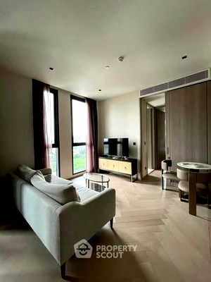 Condos for rent : 1-BR Condo at The Reserve Sathorn near BTS Sala Daeng (ID 2401672)