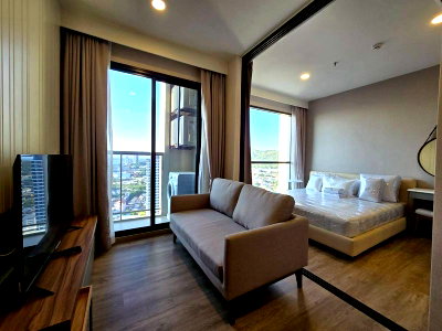 Condos for rent : Luxury condo for rent, Keen Center Sriracha, beautiful room, high floor, fully furnished, move in ready