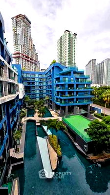 Condos for sale : 1-BR Condo at Acqua Condominium Jomtien close to Jomtien Beach (ID 2400973)