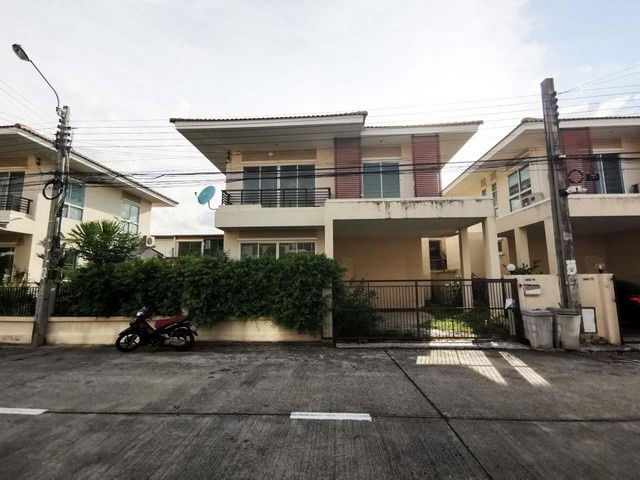 picture FOR SALE HOUSE PROPERTY 3600000 BAHT. - 4/8