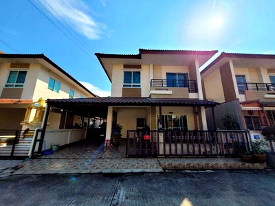 บ้านเดี่ยว ม.เทคโนโลยีมหานคร : B13621 ขายบ้านแฝด หมู่บ้านเต็มสิริ วิลเลจ กระทุ่มราย หนองจอก กรุงเทพมหานคร