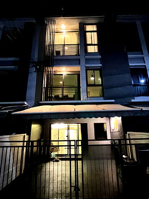 Townhouses for sale Bangkok : 📌 For Sell Town house BAAN KLANG MUANG RAMA9-RAMKHMAHAENG 3-story 3 bedroom 3 bathroom