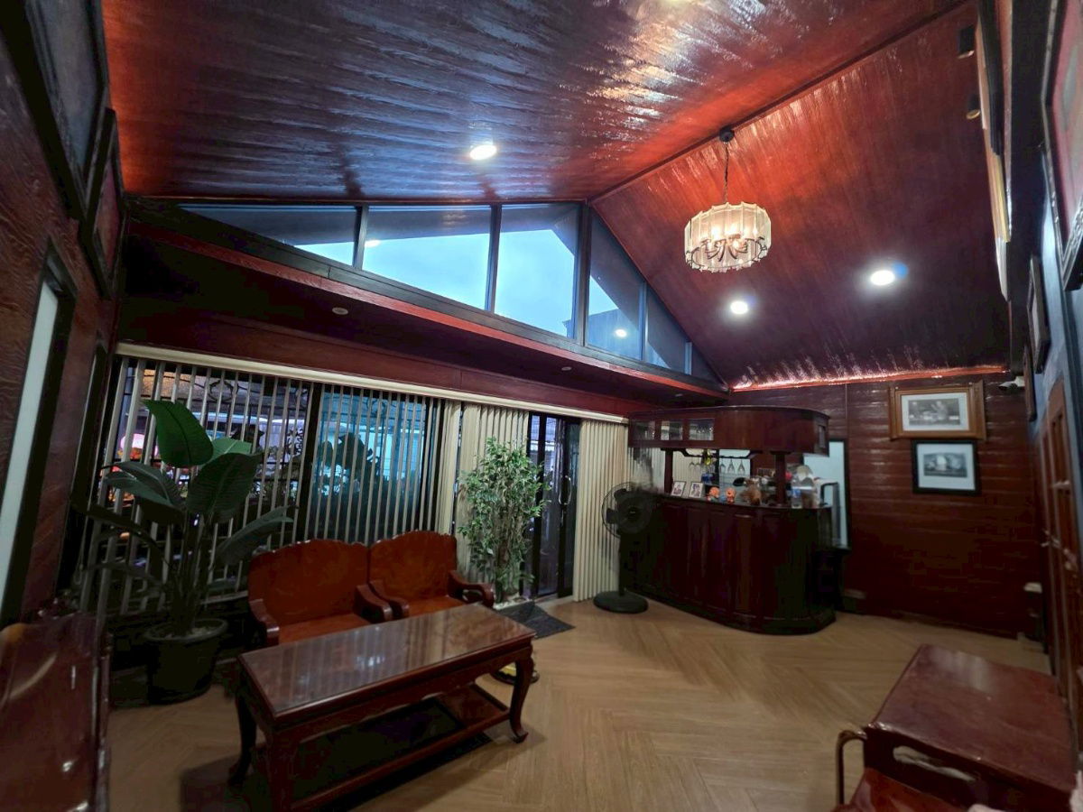 picture For sale: 3-story house, newly renovated, near BTS Bang Chak, only 2.5 km. - Sukhumvit 93, Phung Mi Intersection 50/24, size 32 sq m. - 10/16