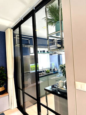 เช่าบ้านเดี่ยว นิคมบางพลี : 🏡 ให้เช่าบ้านเดี่ยว โครงการเทรนดี้ ธารา (Trendy Tara) บางนา กม.16 3 ห้องนอน 3 ห้องน้ำพร้อมเฟอร์นิเจอร์และเครื่องใช้ไฟฟ้าครบ