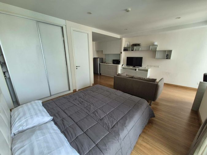 คอนโดเช่าพร้อมเข้าอยู่ ใจกลางนิมมาน ซ.6 สะดวกสบายทุกการเดินทาง 