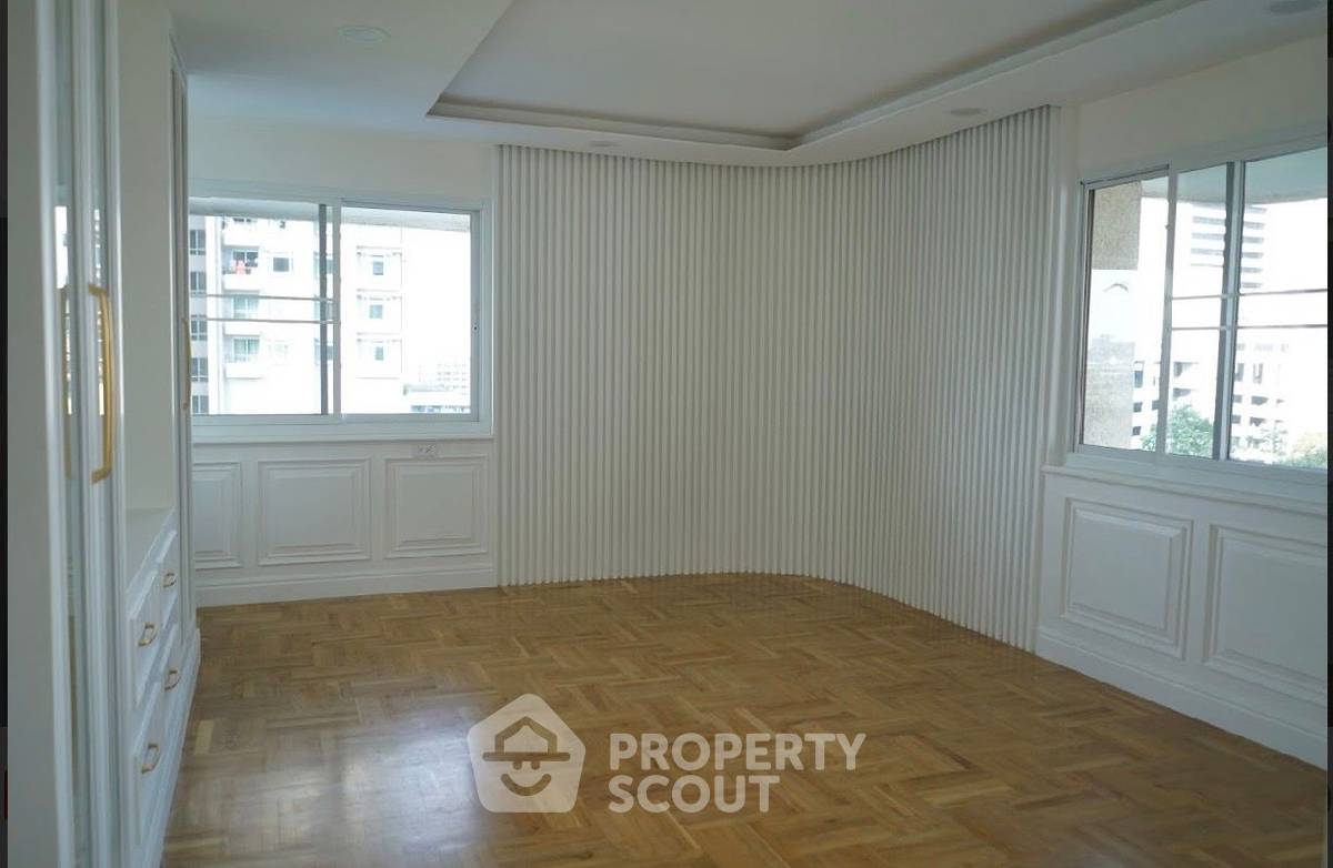 รูป คอนโด 4-ห้องนอน ที่ ทาวเวอร์ พาร์ค ใกล้ ARL มักกะสัน (ID 999100) - รูปที่ 2/18