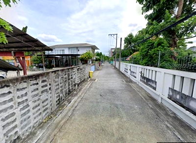 ขายที่ดิน : ขายที่ดินเปล่า ทำเลสงบแต่ใกล้เมือง! ที่ดินลาดปลาเค้า 24 