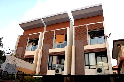 เช่าโฮมออฟฟิศ ซอยอารีย์ : HR2970ให้เช่าโฮมออฟฟิศ 3 ชั้น สไตล์โมเดิร์น ซอยพหลโยธิน7 ใกล้BTS อารีย์ เหมาะอยู่อาศัย หรือทำออฟฟิศ