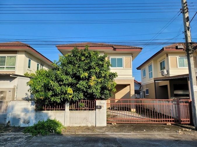 B13566 ขายบ้านแฝด หมู่บ้านนนทวี แกรนด์ 6 กระทุ่มราย หนองจอก กรุงเทพมหานคร