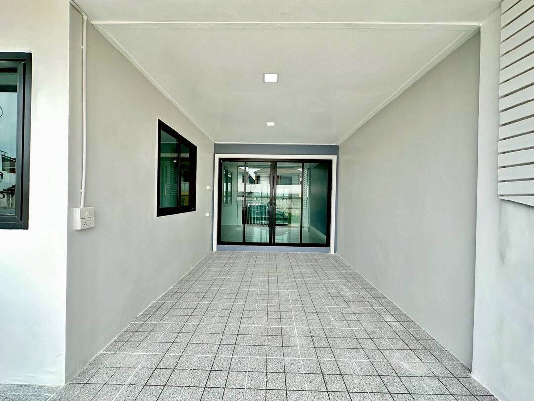 รูป ทาวน์เฮาส์ โซนนนทบุรี มหาสวัสดิ์ หมู่บ้านร่มรื่นวิลล์ 3 รีโนเวทใหม่ นัดชมบ้าน 085-318-6868  - รูปที่ 4/19