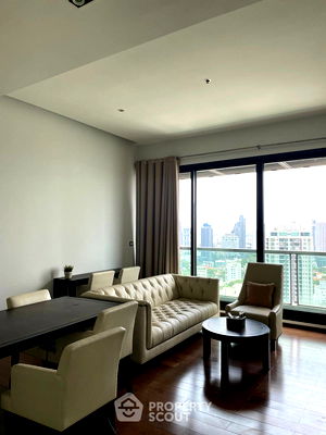 Condos for rent BTS Thong Lo (Thong Lor) : 3-BR Condo at The Address Sukhumvit 28 near BTS Phrom Phong (ID 2085252)